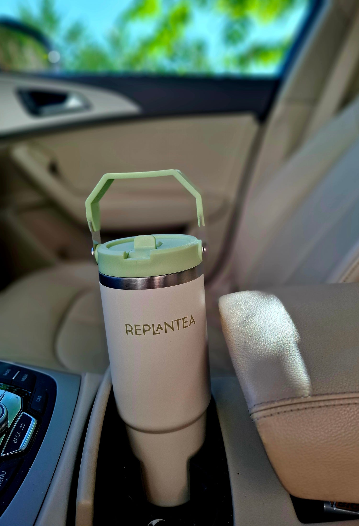 Garrafa Térmica REPLANTEA Tumbler - Garrafa com Palhinha 890 ml