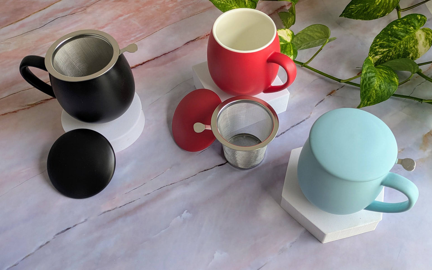 Chávena de Chá em Porcelana Zaara Preta